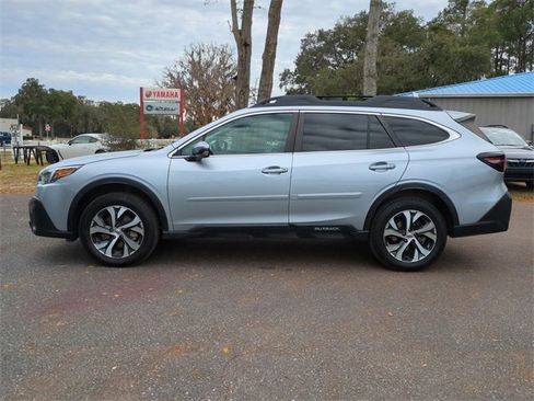 Used 2022 Subaru Outback Limited image 7