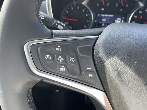 Used 2024 Chevrolet Equinox LT image 32