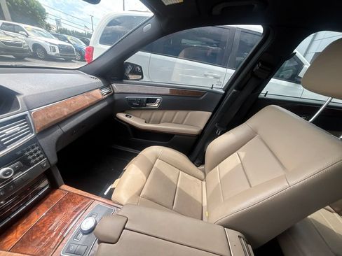 Used 2011 Mercedes-Benz E 350 Sedan image 14
