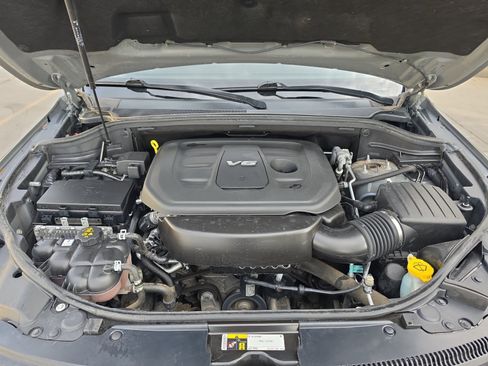 Used 2019 Jeep Grand Cherokee Laredo AWD/4WD image 31