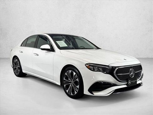Used 2026 Mercedes-Benz E 350 Sedan image 3