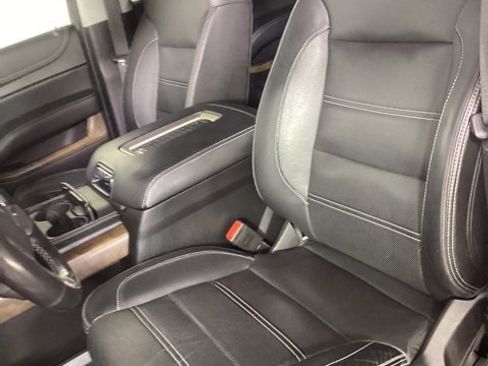 Used 2018 GMC Yukon XL Denali w/ Open Road Package image 12