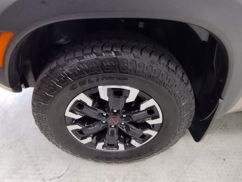 Used 2022 Nissan Frontier PRO-4X w/ Off-Road Protection Package AWD/4WD image 7