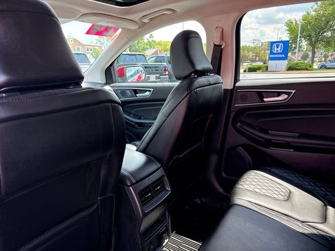 Used 2024 Ford Edge Titanium AWD/4WD image 22