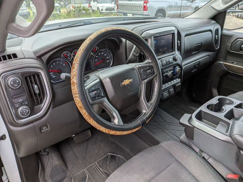 Used 2019 Chevrolet Silverado 1500 LT w/ Convenience Package RWD image 26