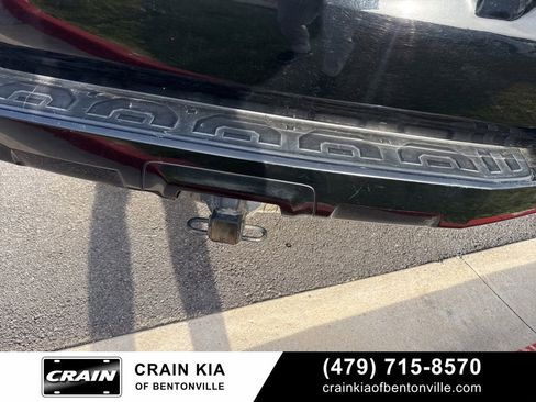 Used 2017 Toyota 4Runner SR5 AWD/4WD image 12