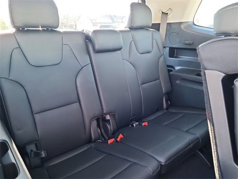 New 2025 Kia Telluride LX image 18