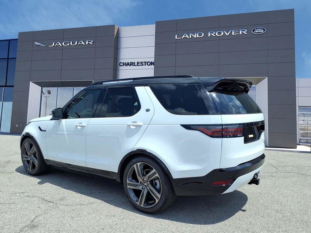 New 2026 Land Rover Discovery Dynamic SE AWD/4WD image 3