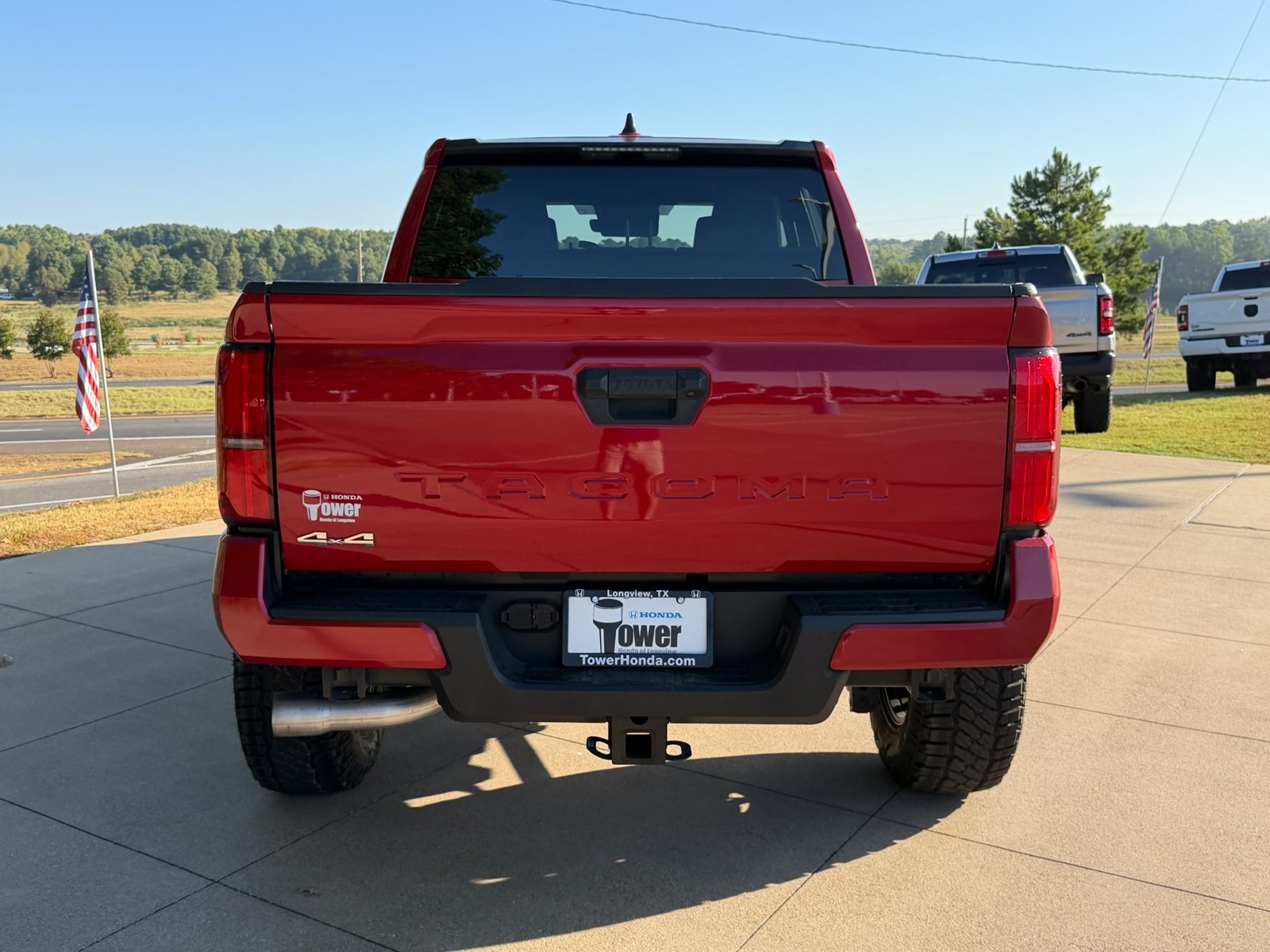 Used 2024 Toyota Tacoma SR5 AWD/4WD image 5