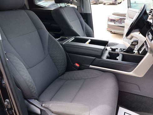 Used 2024 Toyota Tundra SR5 AWD/4WD image 16