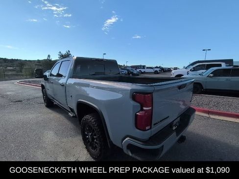 Used 2024 Chevrolet Silverado 2500 LTZ w/ LTZ Plus Package AWD/4WD image 9