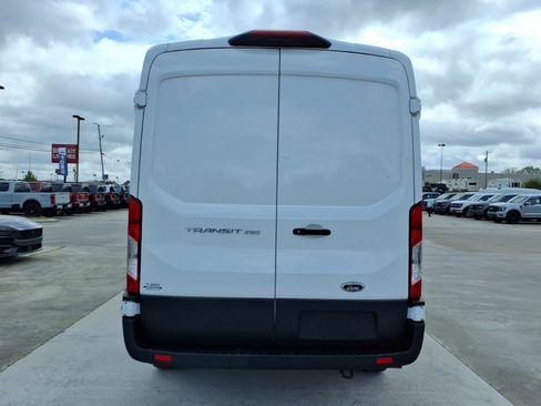 Used 2025 Ford Transit 250 148 Medium Roof w/ Load Area Protection Package image 4