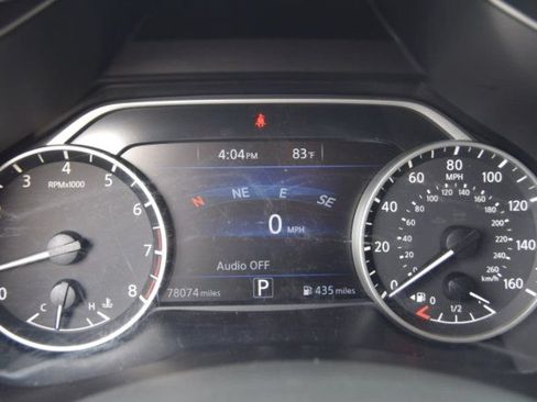 Used 2018 Nissan Murano S AWD/4WD image 2