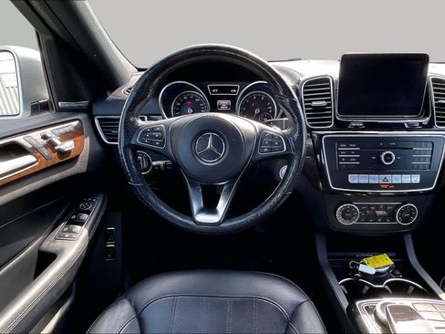 Used 2017 Mercedes-Benz GLS 450 4MATIC image 5