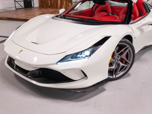 Used 2021 Ferrari F8 Tributo RWD image 77