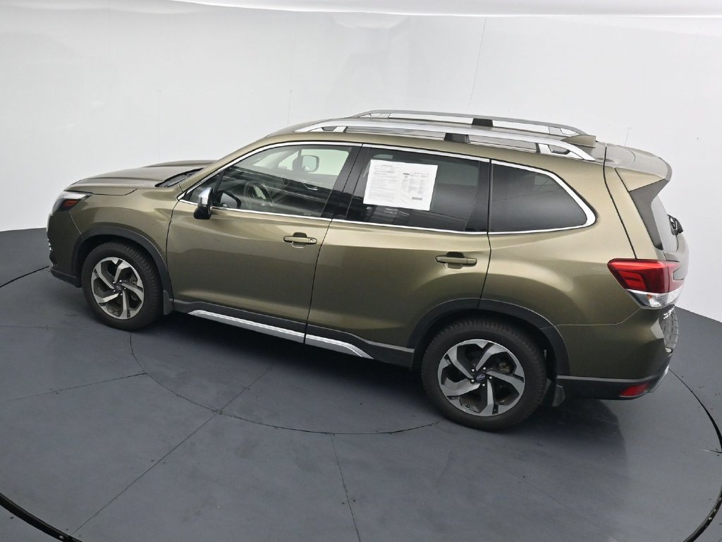 Used 2022 Subaru Forester Touring AWD/4WD image 13