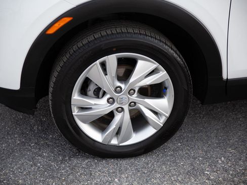 Used 2025 Buick Encore GX Preferred AWD/4WD image 17