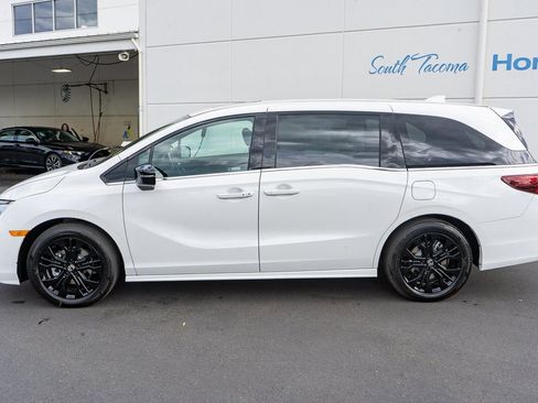 New 2026 Honda Odyssey Sport-L image 9