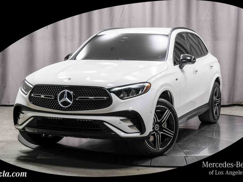 Used 2025 Mercedes-Benz GLC 350e 4MATIC image 1