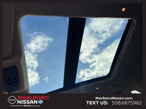 Certified 2023 Nissan Rogue Platinum w/ Platinum Premium Package image 34