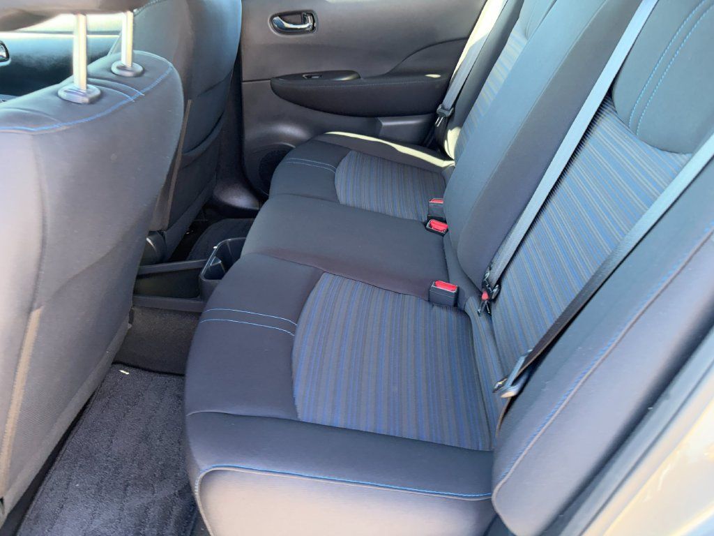 Used 2025 Nissan Leaf S FWD image 26
