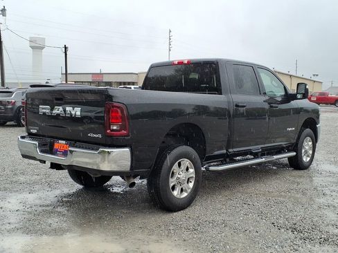 Used 2026 RAM 2500 Big Horn AWD/4WD image 7