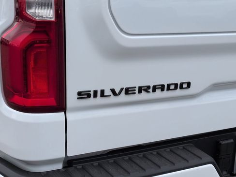New 2026 Chevrolet Silverado 1500 RST w/ RST All Star Premium Package AWD/4WD image 32