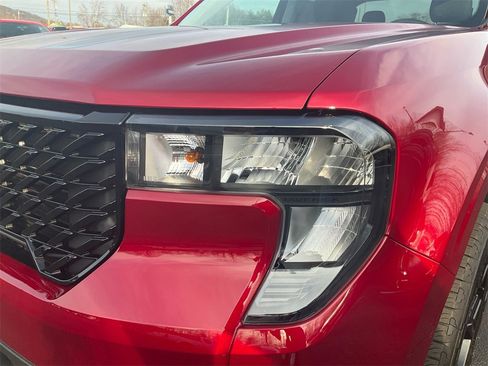 New 2026 Ford Maverick XLT w/ Black Appearance Package image 9