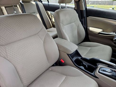 Used 2014 Honda Civic EX image 19