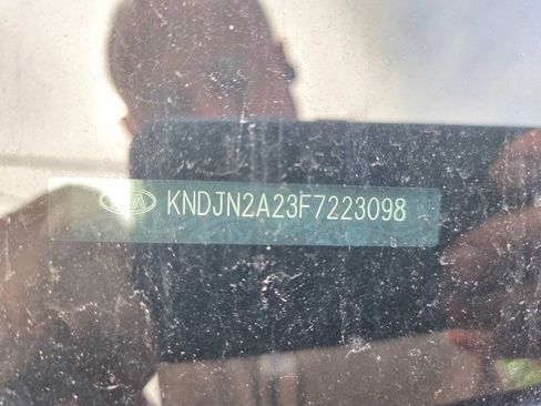 Used 2015 Kia Soul FWD image 17