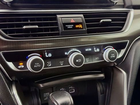Used 2022 Honda Accord Sport image 18