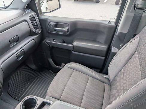 Used 2025 Chevrolet Silverado 1500 Custom AWD/4WD image 16