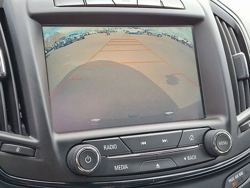 Used 2016 Buick Regal image 19