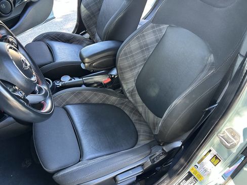 Used 2019 MINI Cooper S image 5