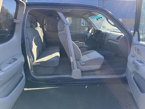 Used 2005 Toyota Tundra SR5 image 17