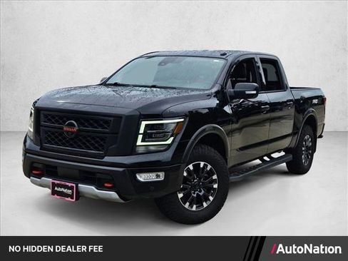 Used 2021 Nissan Titan PRO-4X w/ Pro-4x Convenience Package AWD/4WD image 1
