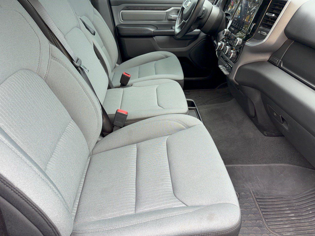 Used 2023 RAM 1500 Big Horn AWD/4WD image 30
