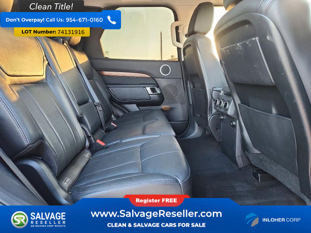 Used 2018 Land Rover Discovery HSE AWD/4WD image 15