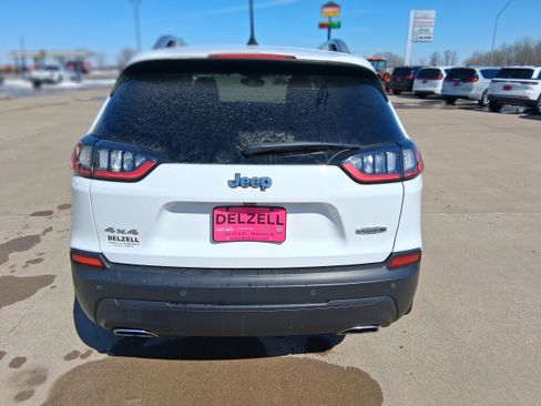 Used 2021 Jeep Cherokee Latitude Lux AWD/4WD image 9
