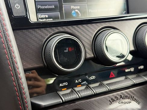 Used 2015 Jaguar F-TYPE R RWD image 25
