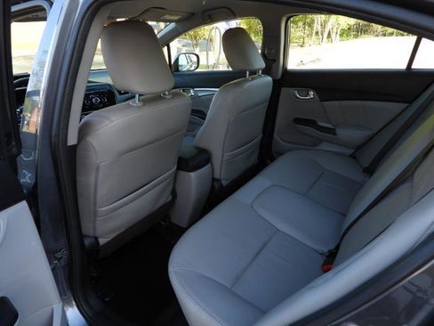 Used 2013 Honda Civic Hybrid Sedan image 35