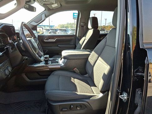 Used 2023 Chevrolet Silverado 1500 RST image 13