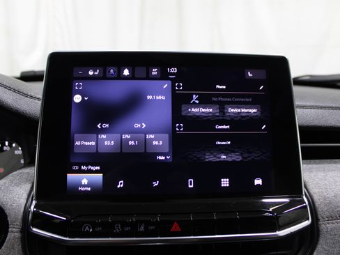 Used 2024 Jeep Compass Latitude image 15