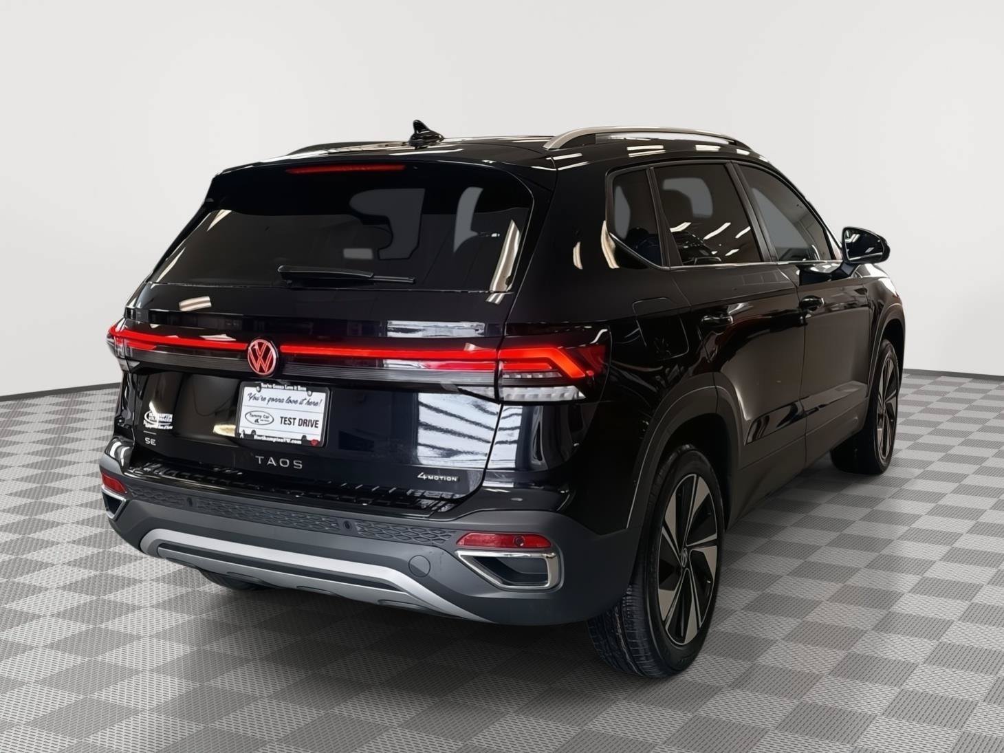 New 2026 Volkswagen Taos SE AWD/4WD image 6