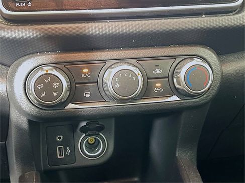 Used 2024 Nissan Kicks S image 16