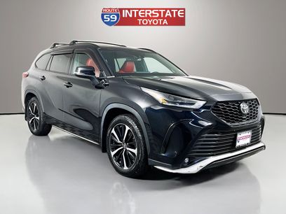 Certified 2021 Toyota Highlander XSE