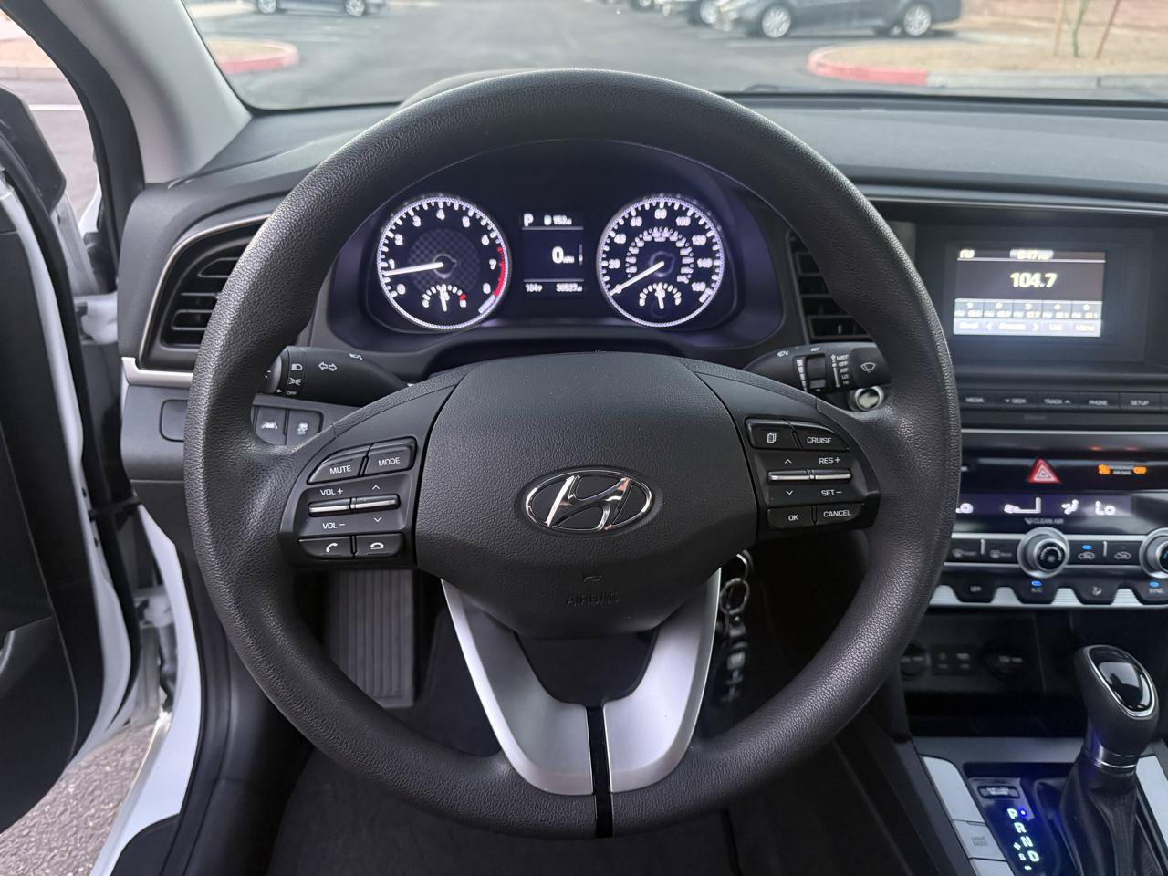 Used 2020 Hyundai Elantra SE w/ Cargo Package (C1) FWD image 20