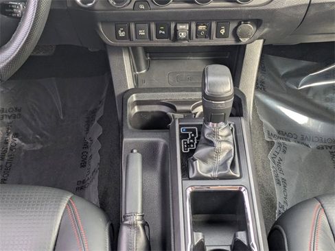 Used 2018 Toyota Tacoma TRD Pro image 18
