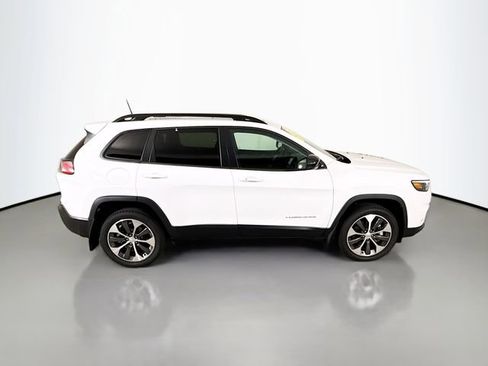 Used 2022 Jeep Cherokee Limited w/ Elite Package image 8