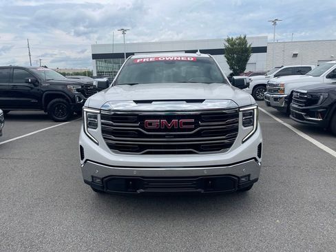 Used 2022 GMC Sierra 1500 SLT w/ SLT Premium Plus Package AWD/4WD image 2